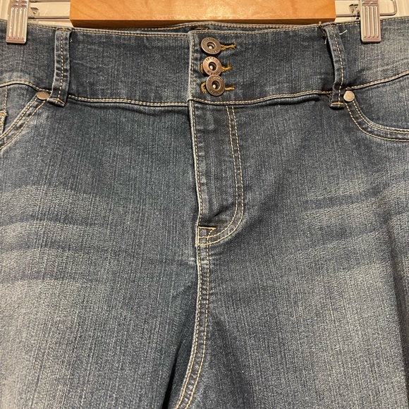 Torrid Jeggings - Picture 2 of 5